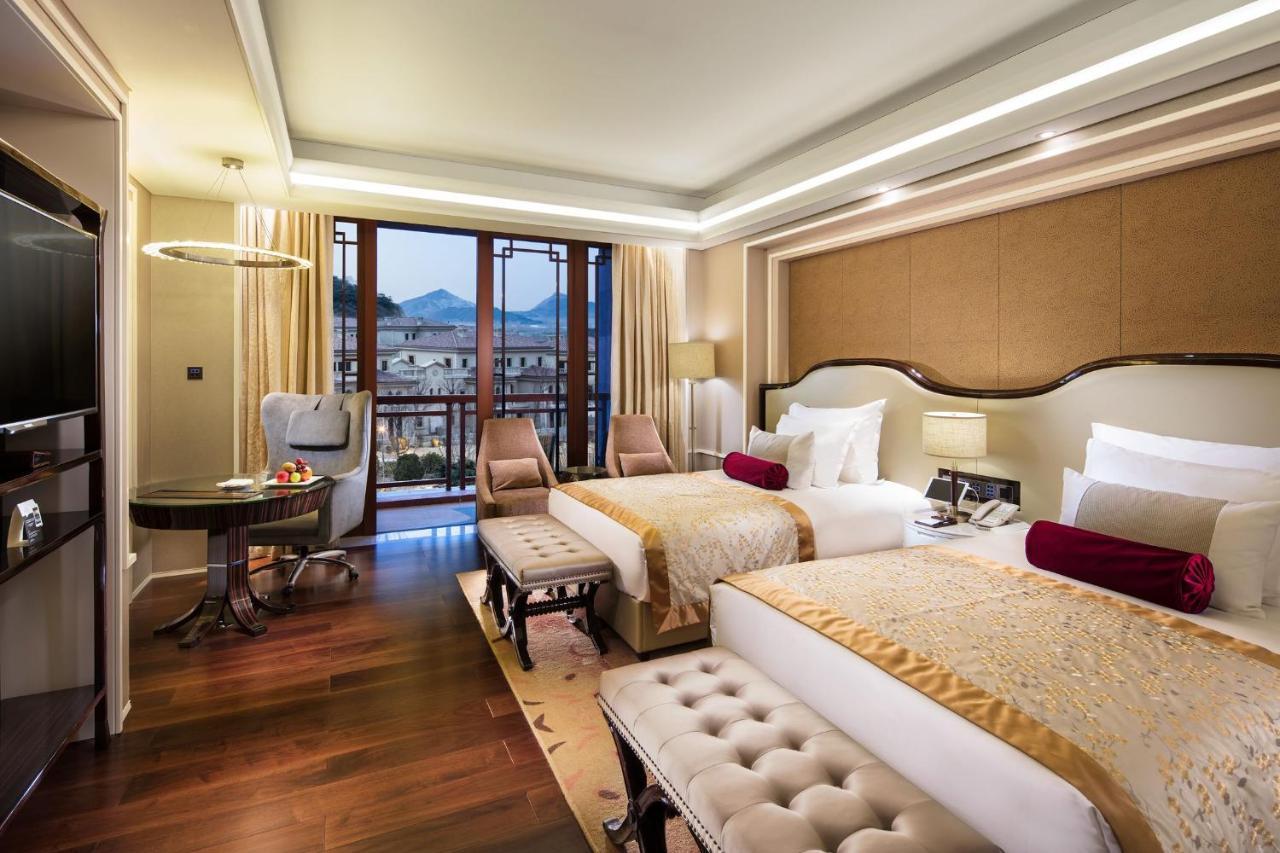 Grand Bay Hotel Beijing Jinpoluo エクステリア 写真