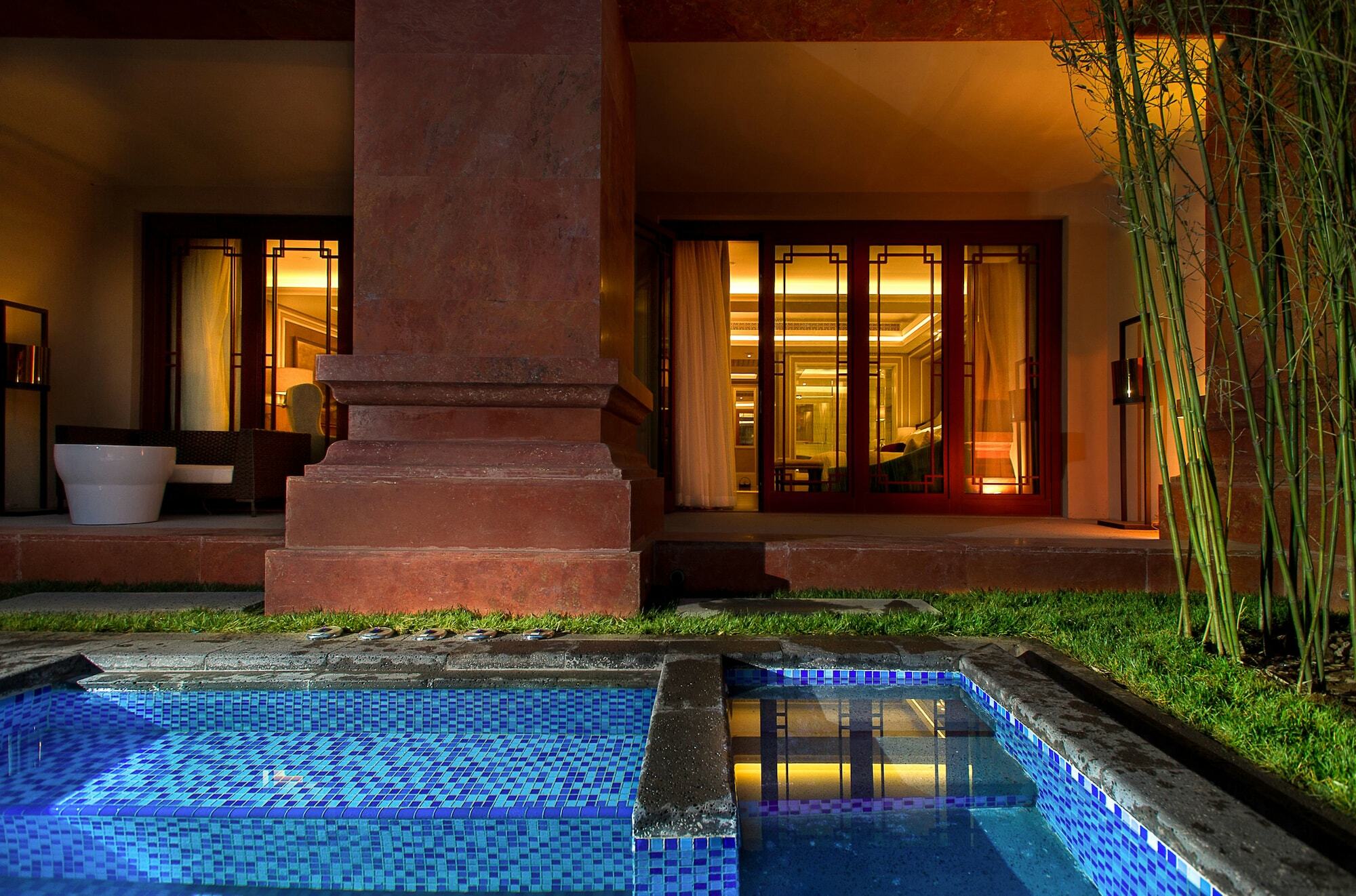 Grand Bay Hotel Beijing Jinpoluo エクステリア 写真